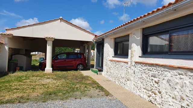 Afficher la photo en grand maison à vendre - 4 pièces - 74.5 m2 - SALLERTAINE - 85 - PAYS-DE-LOIRE - Century 21 L'Océane