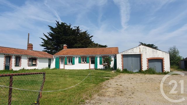 maison à vendre - 6 pièces - 168.0 m2 - CHATEAUNEUF - 85 - PAYS-DE-LOIRE - Century 21 L'Océane