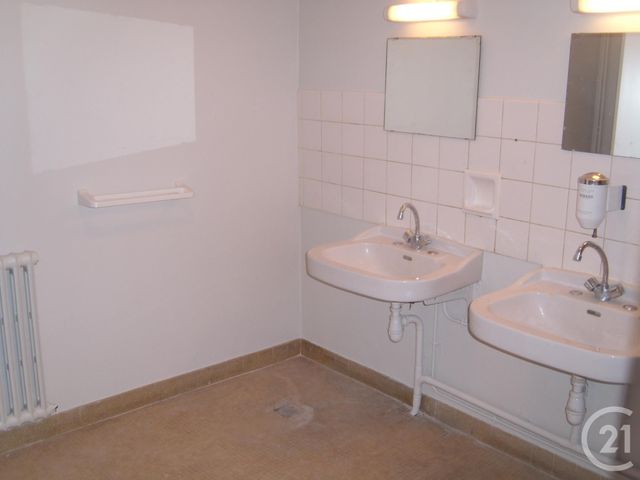 entreprise à vendre - 195.0 m2 - CHALLANS - 85 - PAYS-DE-LOIRE - Century 21 L'Océane entreprise à vendre - 195.0 m2 - CHALLANS - 85 - PAYS-DE-LOIRE - Century 21 L'Océane