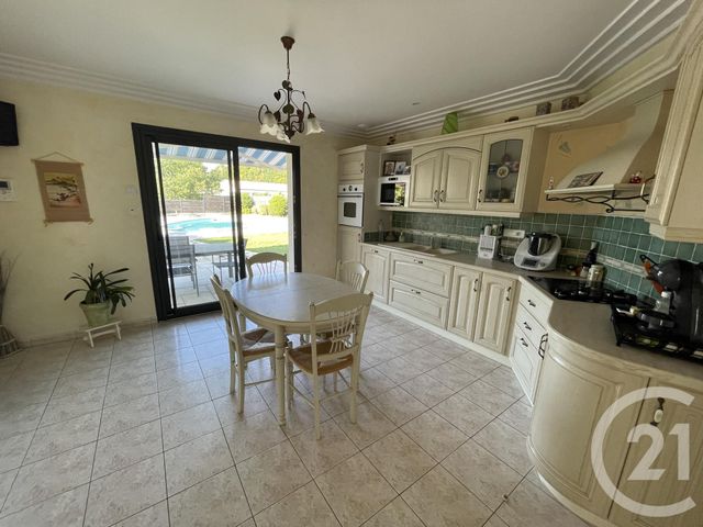 Afficher la photo en grand maison à vendre - 5 pièces - 125.15 m2 - CHALLANS - 85 - PAYS-DE-LOIRE - Century 21 L'Océane