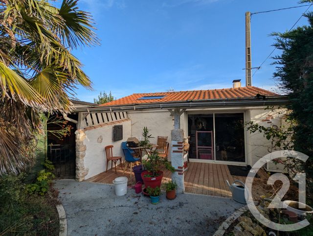 maison à vendre - 6 pièces - 127.0 m2 - SOULLANS - 85 - PAYS-DE-LOIRE - Century 21 L'Océane