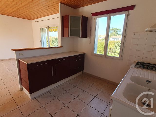 maison à vendre - 4 pièces - 81.71 m2 - CHATEAUNEUF - 85 - PAYS-DE-LOIRE - Century 21 L'Océane