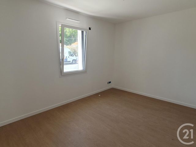 Afficher la photo en grand maison à vendre - 4 pièces - 82.4 m2 - CHALLANS - 85 - PAYS-DE-LOIRE - Century 21 L'Océane