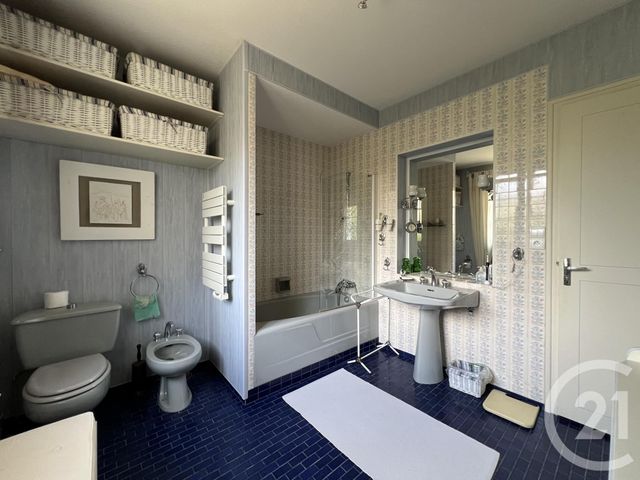 maison à vendre - 6 pièces - 188.0 m2 - CHALLANS - 85 - PAYS-DE-LOIRE - Century 21 L'Océane