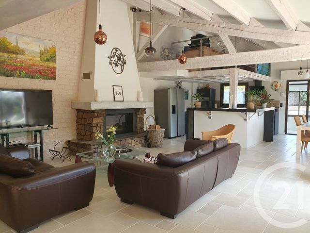 Afficher la photo en grand maison à vendre - 6 pièces - 238.8 m2 - CHALLANS - 85 - PAYS-DE-LOIRE - Century 21 L'Océane