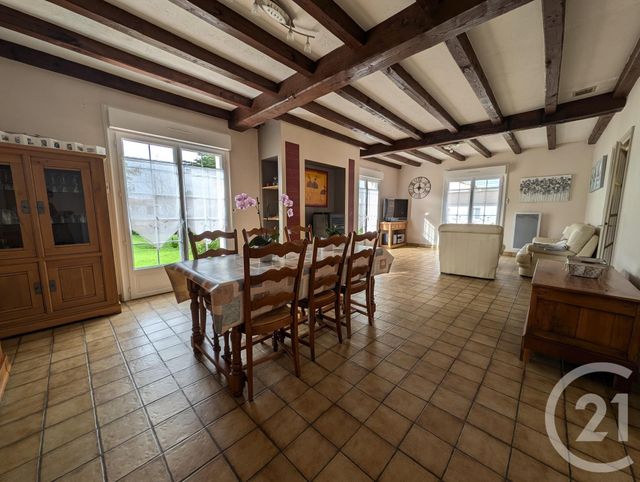maison à vendre - 5 pièces - 140.0 m2 - BEAUVOIR SUR MER - 85 - PAYS-DE-LOIRE - Century 21 L'Océane