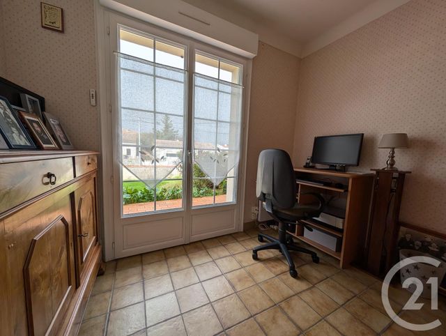 maison à vendre - 5 pièces - 140.0 m2 - BEAUVOIR SUR MER - 85 - PAYS-DE-LOIRE - Century 21 L'Océane