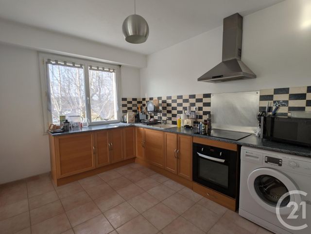 Appartement F3 à vendre - 3 pièces - 66.46 m2 - CHALLANS - 85 - PAYS-DE-LOIRE - Century 21 L'Océane