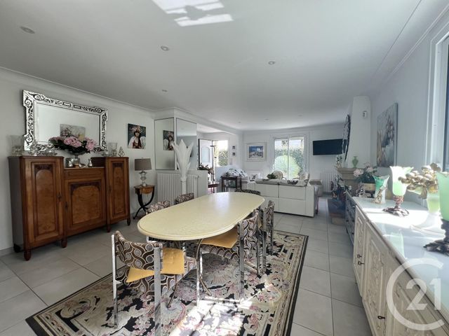 maison à vendre - 6 pièces - 130.63 m2 - CHALLANS - 85 - PAYS-DE-LOIRE - Century 21 L'Océane