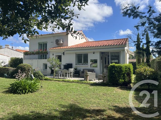 maison à vendre - 6 pièces - 130.63 m2 - CHALLANS - 85 - PAYS-DE-LOIRE - Century 21 L'Océane