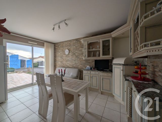 maison à vendre - 5 pièces - 179.0 m2 - SOULLANS - 85 - PAYS-DE-LOIRE - Century 21 L'Océane