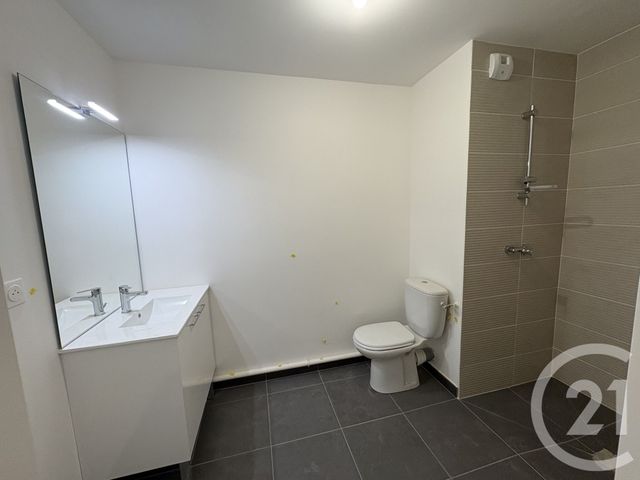 Appartement F1 à louer - 1 pièce - 29.04 m2 - CHALLANS - 85 - PAYS-DE-LOIRE - Century 21 L'Océane