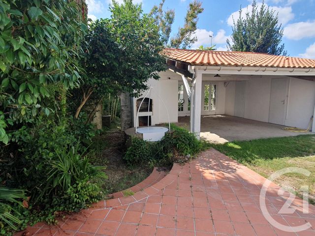 maison à vendre - 6 pièces - 141.37 m2 - LA GARNACHE - 85 - PAYS-DE-LOIRE - Century 21 L'Océane