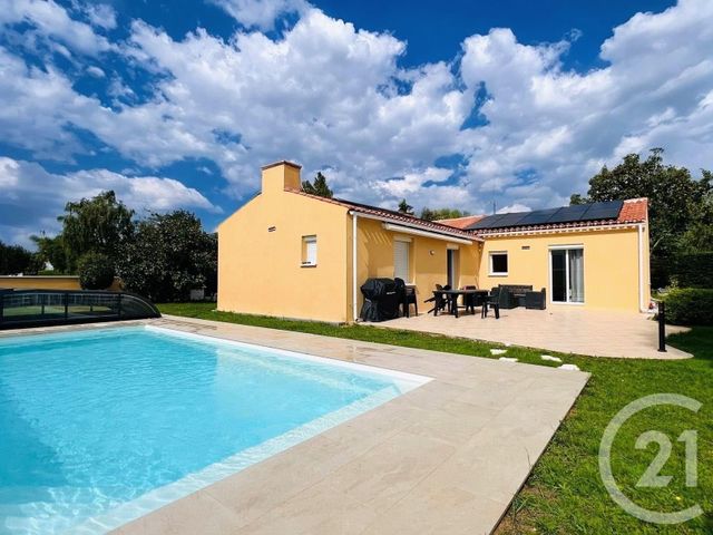 maison à vendre - 6 pièces - 148.51 m2 - CHALLANS - 85 - PAYS-DE-LOIRE - Century 21 L'Océane