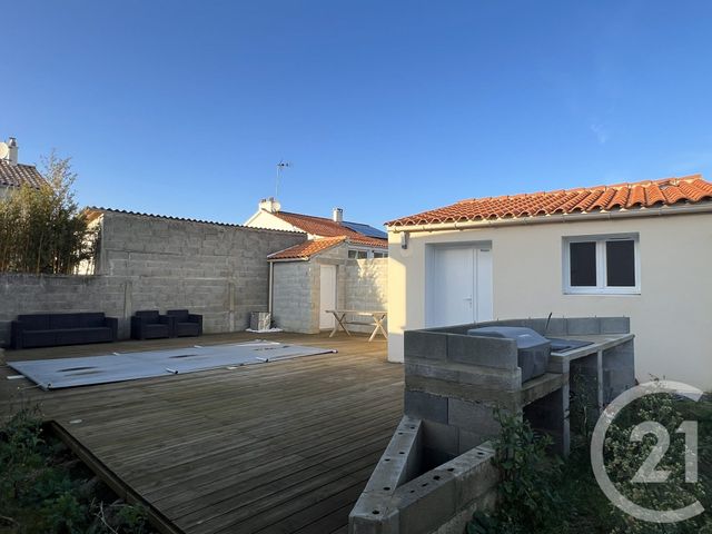 maison à vendre - 7 pièces - 197.0 m2 - CHALLANS - 85 - PAYS-DE-LOIRE - Century 21 L'Océane