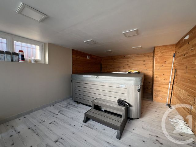 maison à vendre - 7 pièces - 197.0 m2 - CHALLANS - 85 - PAYS-DE-LOIRE - Century 21 L'Océane