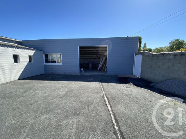 maison à vendre - 6 pièces - 165.0 m2 - LE PERRIER - 85 - PAYS-DE-LOIRE - Century 21 L'Océane