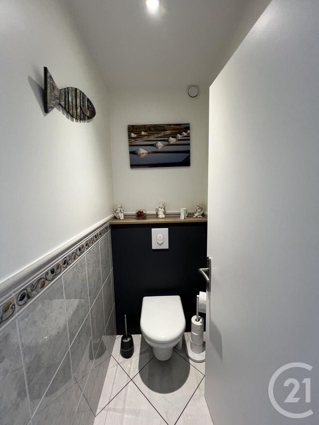 Appartement F3 à vendre - 3 pièces - 63.38 m2 - CHALLANS - 85 - PAYS-DE-LOIRE - Century 21 L'Océane