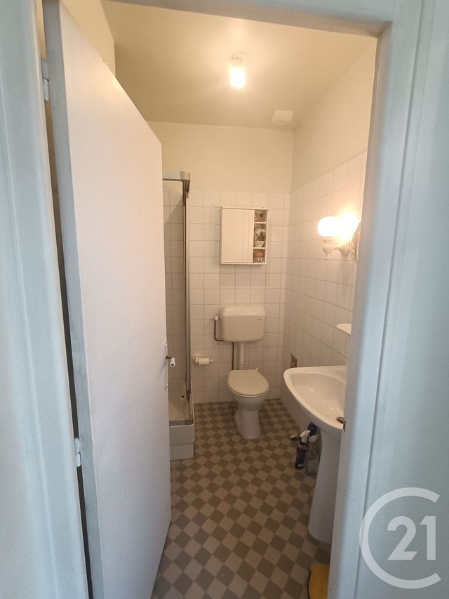 maison à louer - 5 pièces - 160.11 m2 - CHALLANS - 85 - PAYS-DE-LOIRE - Century 21 L'Océane