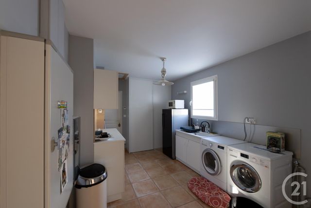 maison à vendre - 6 pièces - 230.0 m2 - BEAUVOIR SUR MER - 85 - PAYS-DE-LOIRE - Century 21 L'Océane