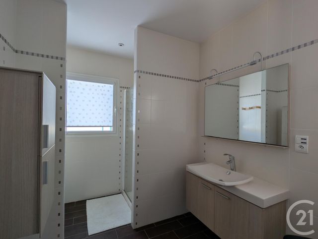 maison à vendre - 6 pièces - 230.0 m2 - BEAUVOIR SUR MER - 85 - PAYS-DE-LOIRE - Century 21 L'Océane