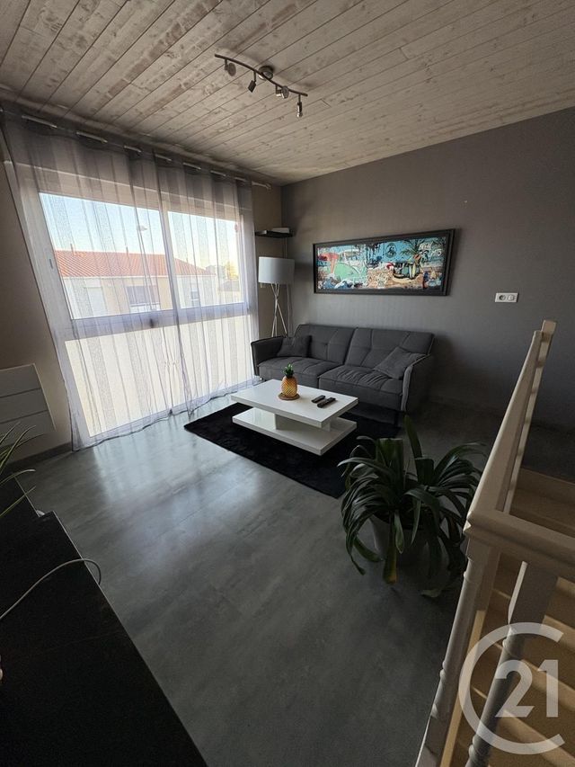 Appartement F3 à louer - 3 pièces - 65.82 m2 - CHALLANS - 85 - PAYS-DE-LOIRE - Century 21 L'Océane
