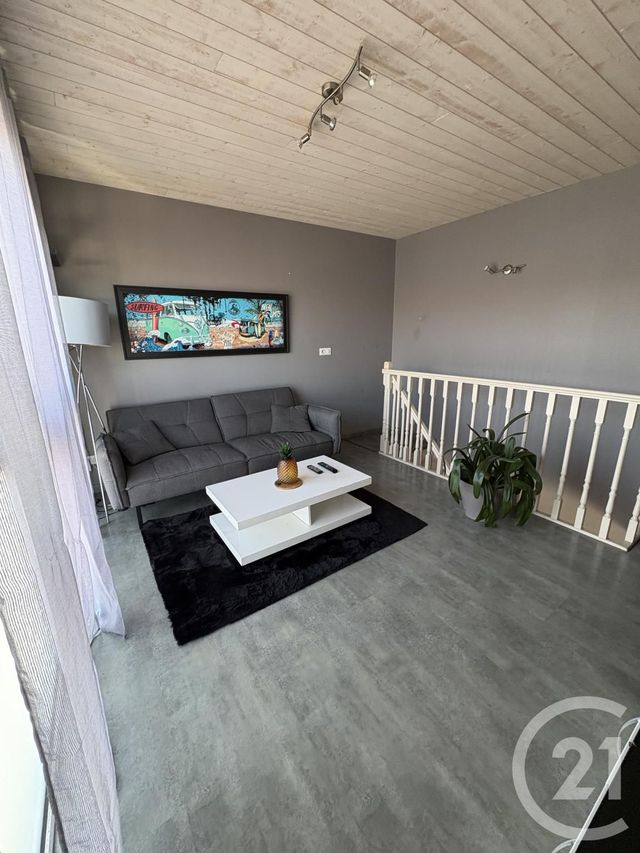 Appartement F3 à louer - 3 pièces - 65.82 m2 - CHALLANS - 85 - PAYS-DE-LOIRE - Century 21 L'Océane