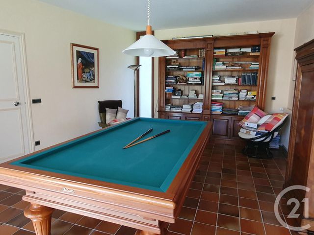 maison à vendre - 10 pièces - 325.0 m2 - CHALLANS - 85 - PAYS-DE-LOIRE - Century 21 L'Océane