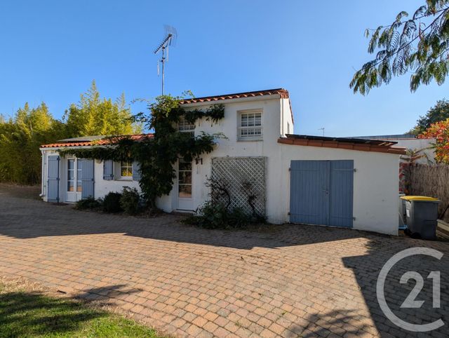 maison à vendre - 6 pièces - 195.0 m2 - SALLERTAINE - 85 - PAYS-DE-LOIRE - Century 21 L'Océane