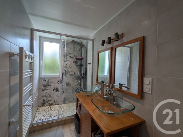 maison à vendre - 8 pièces - 214.8 m2 - CHATEAUNEUF - 85 - PAYS-DE-LOIRE - Century 21 L'Océane