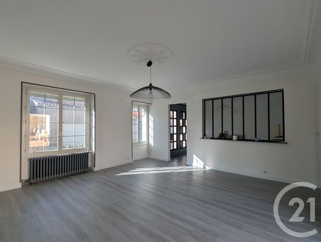 maison à vendre - 10 pièces - 300.0 m2 - BEAUVOIR SUR MER - 85 - PAYS-DE-LOIRE - Century 21 L'Océane