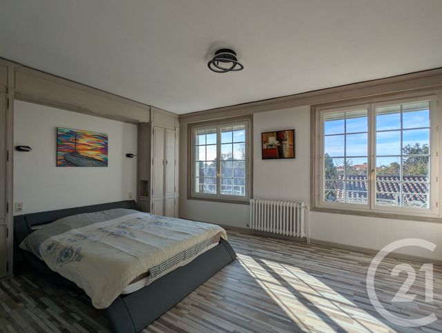 maison à vendre - 10 pièces - 300.0 m2 - BEAUVOIR SUR MER - 85 - PAYS-DE-LOIRE - Century 21 L'Océane