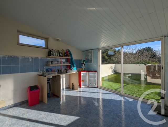 maison à vendre - 10 pièces - 300.0 m2 - BEAUVOIR SUR MER - 85 - PAYS-DE-LOIRE - Century 21 L'Océane