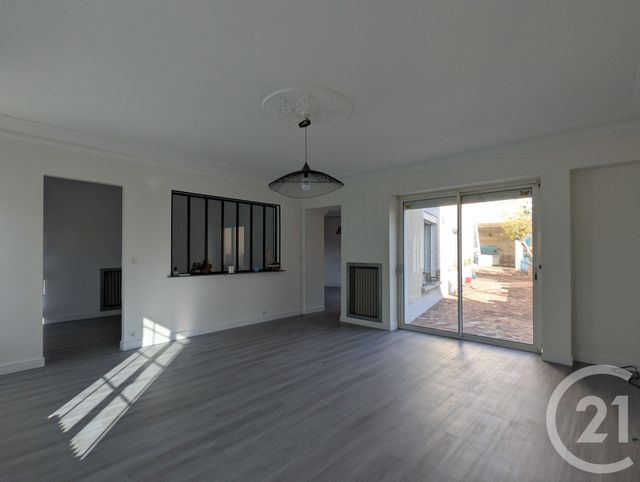 maison à vendre - 10 pièces - 300.0 m2 - BEAUVOIR SUR MER - 85 - PAYS-DE-LOIRE - Century 21 L'Océane