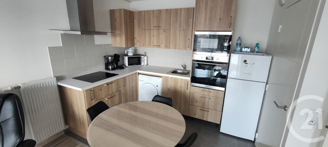 Appartement F3 à vendre - 3 pièces - 62.97 m2 - CHALLANS - 85 - PAYS-DE-LOIRE - Century 21 L'Océane