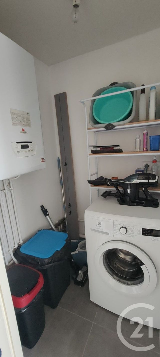 Appartement F3 à vendre - 3 pièces - 62.97 m2 - CHALLANS - 85 - PAYS-DE-LOIRE - Century 21 L'Océane