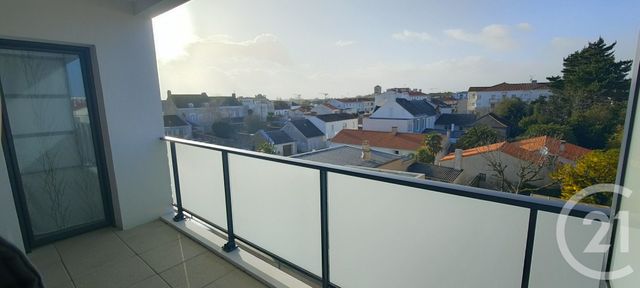 Appartement F3 à vendre - 3 pièces - 62.97 m2 - CHALLANS - 85 - PAYS-DE-LOIRE - Century 21 L'Océane