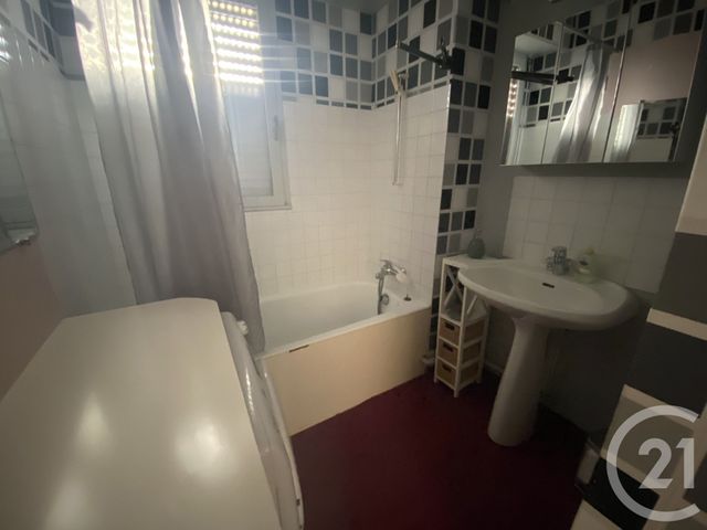 Appartement F1 à louer - 1 pièce - 32.62 m2 - ST GILLES CROIX DE VIE - 85 - PAYS-DE-LOIRE - Century 21 L'Océane