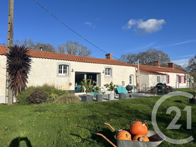 maison à vendre - 6 pièces - 165.32 m2 - CHATEAUNEUF - 85 - PAYS-DE-LOIRE - Century 21 L'Océane