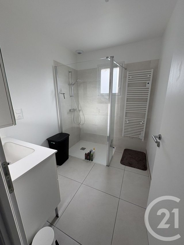 maison à louer - 3 pièces - 70.8 m2 - CHALLANS - 85 - PAYS-DE-LOIRE - Century 21 L'Océane