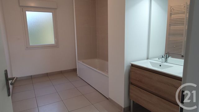 maison à vendre - 4 pièces - 89.0 m2 - CHALLANS - 85 - PAYS-DE-LOIRE - Century 21 L'Océane