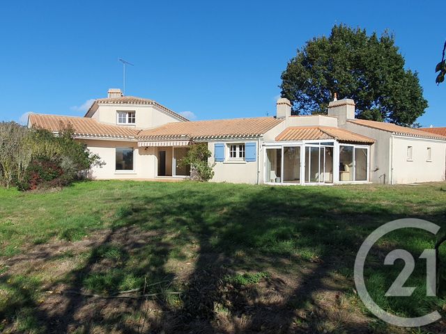 maison à vendre - 6 pièces - 168.0 m2 - CHALLANS - 85 - PAYS-DE-LOIRE - Century 21 L'Océane