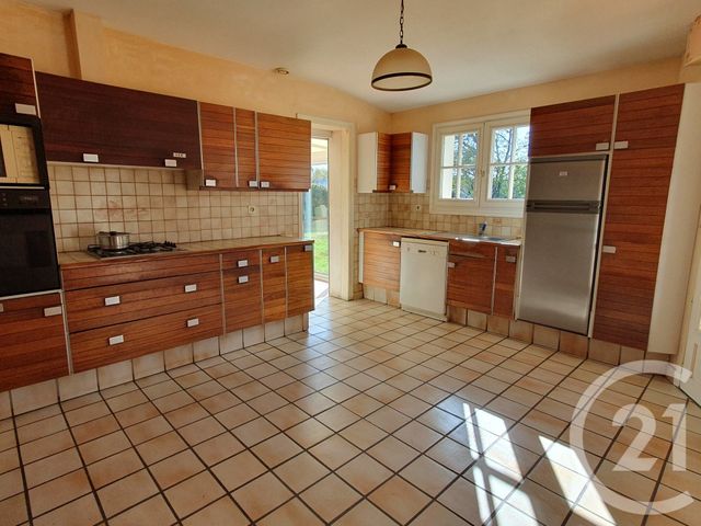 maison à vendre - 6 pièces - 168.0 m2 - CHALLANS - 85 - PAYS-DE-LOIRE - Century 21 L'Océane