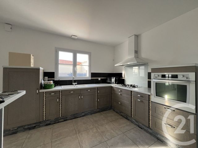 maison à vendre - 5 pièces - 106.52 m2 - CHALLANS - 85 - PAYS-DE-LOIRE - Century 21 L'Océane