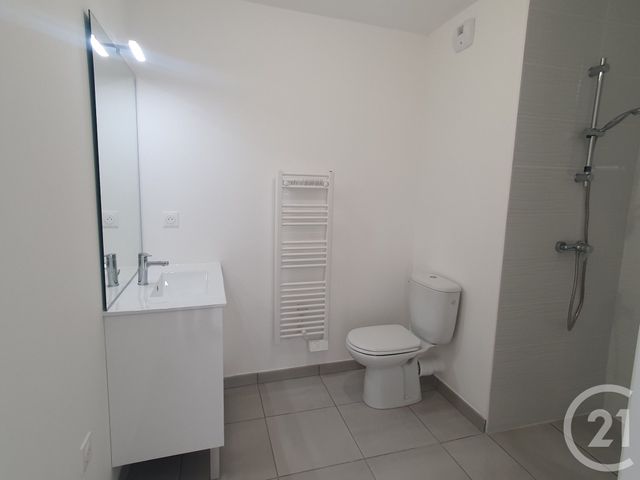 Appartement F2 à louer - 2 pièces - 40.15 m2 - CHALLANS - 85 - PAYS-DE-LOIRE - Century 21 L'Océane