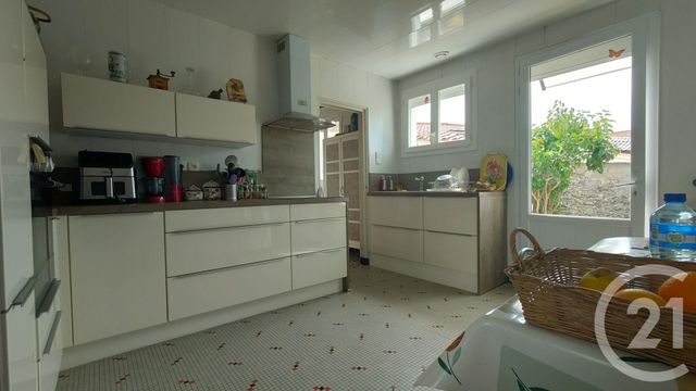 maison à vendre - 4 pièces - 59.0 m2 - CHALLANS - 85 - PAYS-DE-LOIRE - Century 21 L'Océane