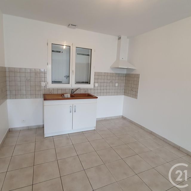 maison à louer - 3 pièces - 60.94 m2 - CHALLANS - 85 - PAYS-DE-LOIRE - Century 21 L'Océane