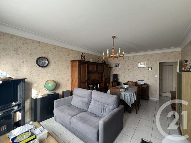 maison à vendre - 5 pièces - 85.0 m2 - CHALLANS - 85 - PAYS-DE-LOIRE - Century 21 L'Océane