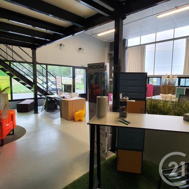 commerce à louer - 150.0 m2 - CHALLANS - 85 - PAYS-DE-LOIRE - Century 21 L'Océane