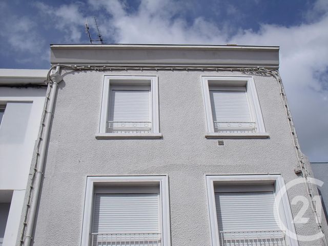 Appartement F3 à louer - 3 pièces - 78.26 m2 - CHALLANS - 85 - PAYS-DE-LOIRE - Century 21 L'Océane